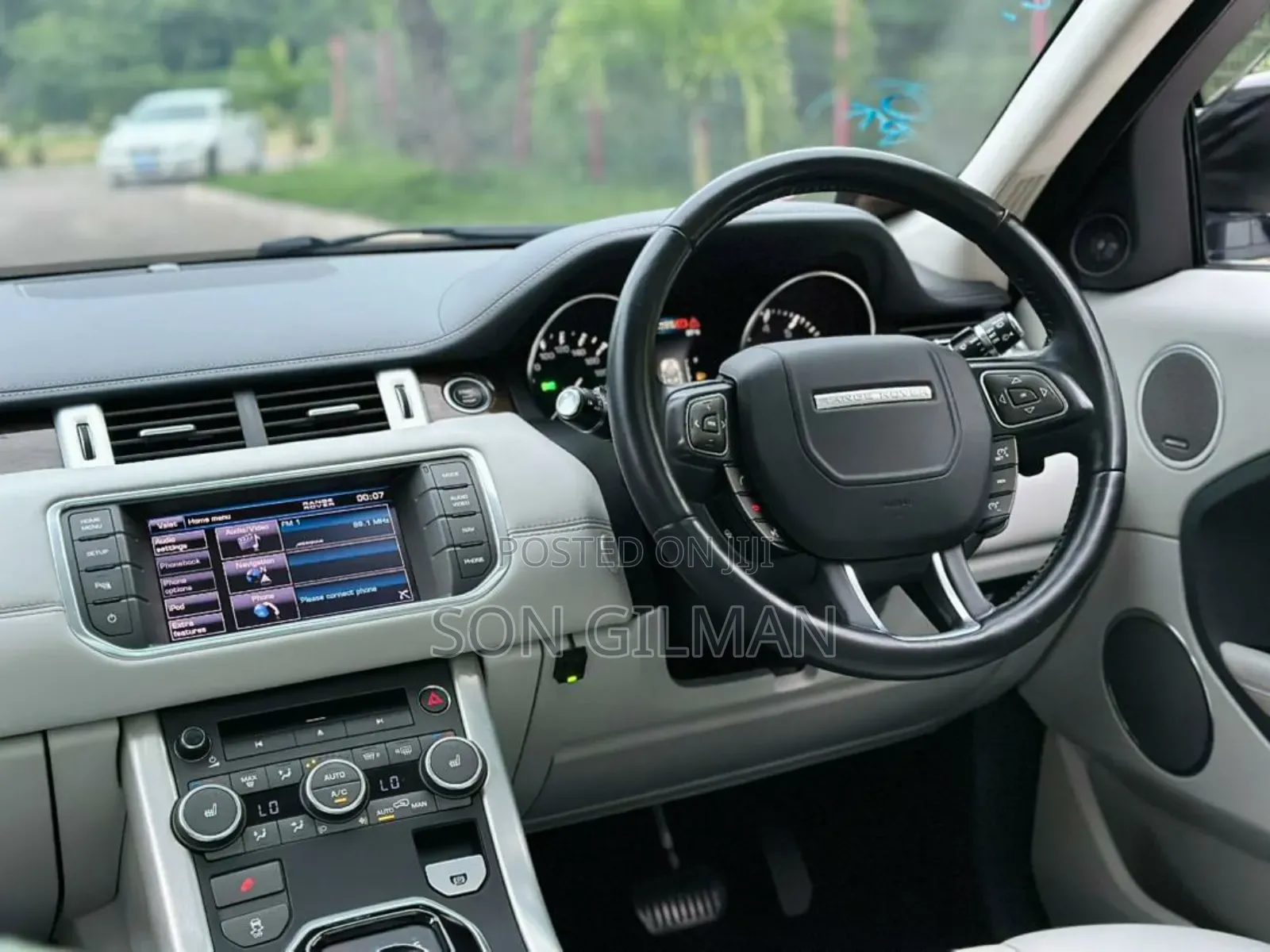 Land Rover Range Rover Evoque 2013 Pearl