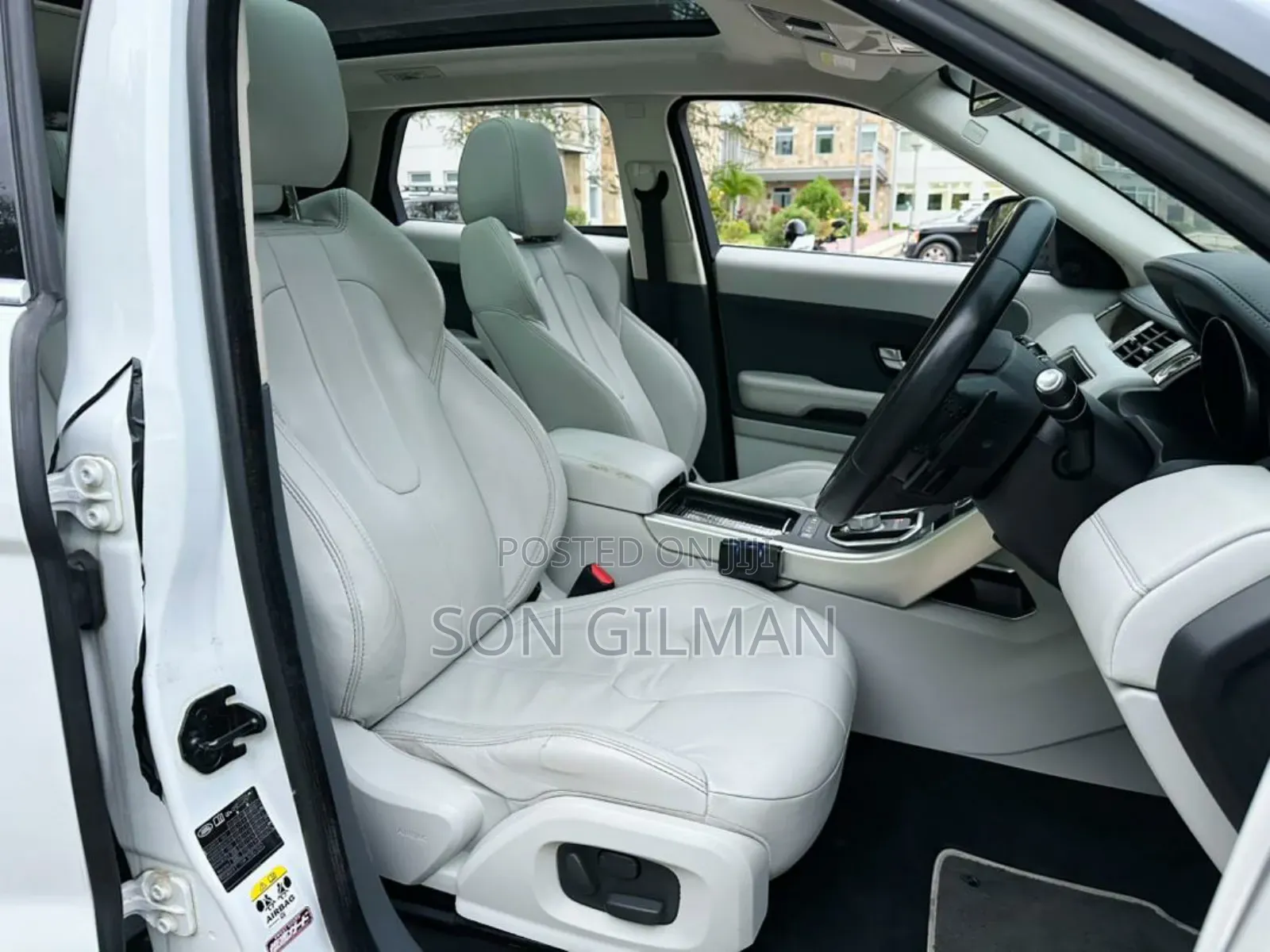Land Rover Range Rover Evoque 2013 Pearl