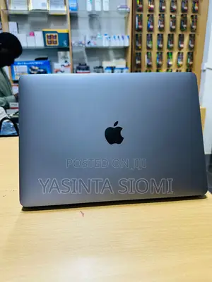Laptop Apple MacBook Pro 2020 8GB Apple M1 SSD 512GB