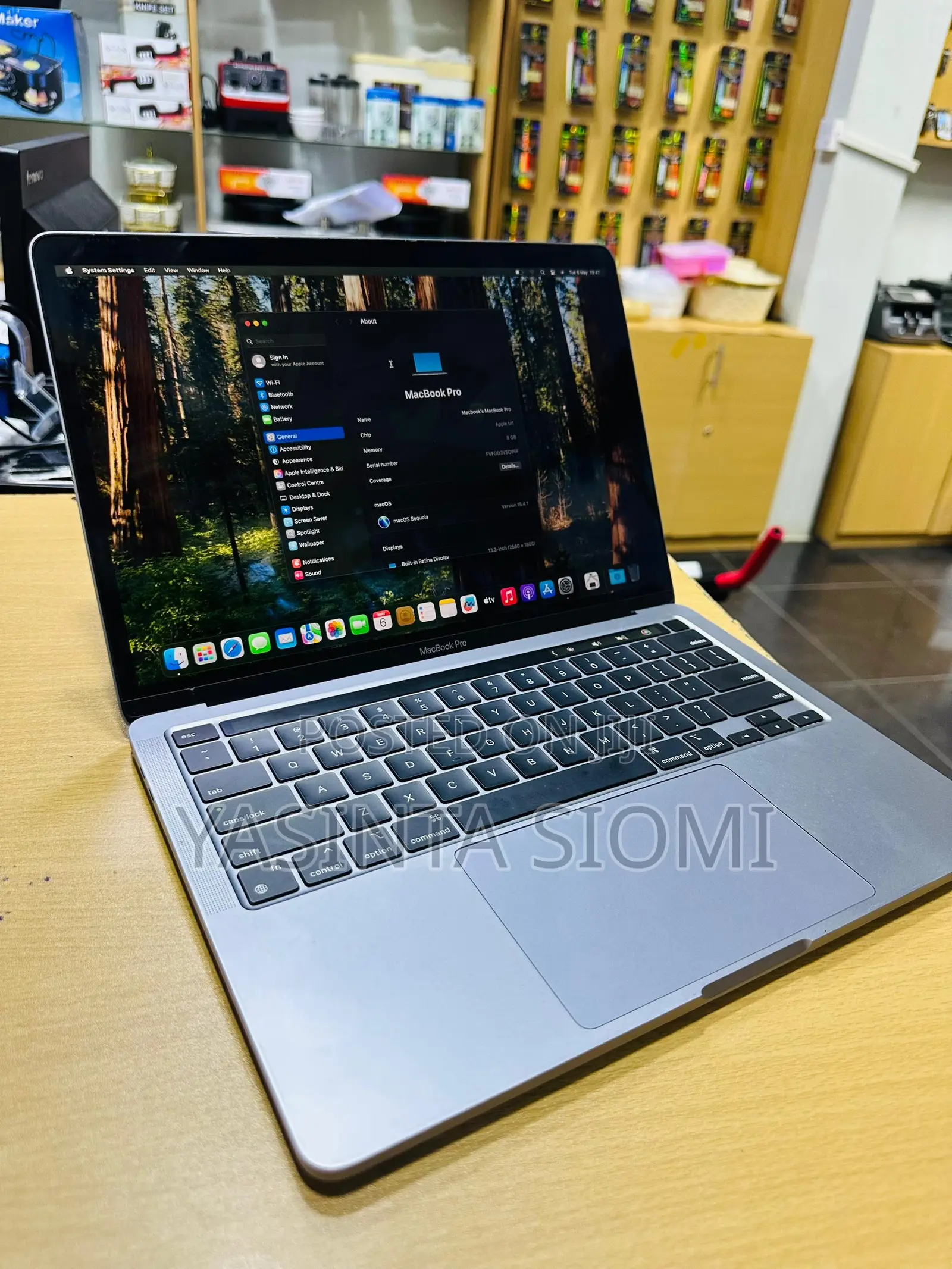 Laptop Apple MacBook Pro 2020 8GB Apple M1 SSD 512GB