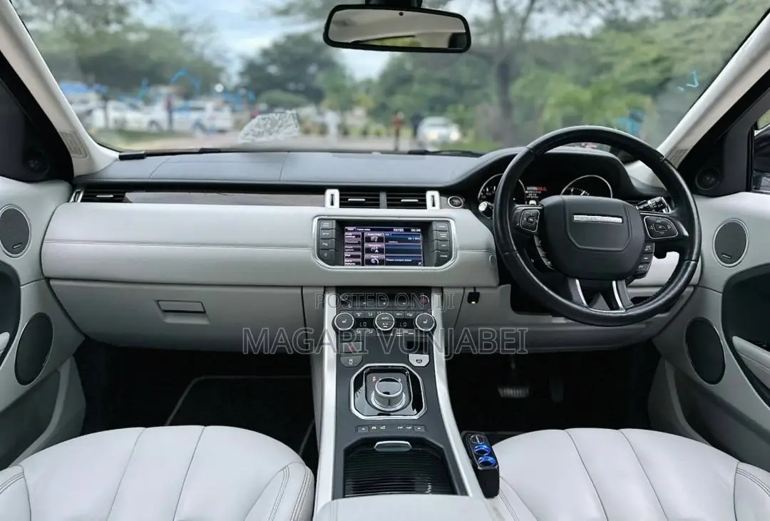 Land Rover Range Rover Vogue 2014 Off white