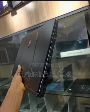 Laptop MSI GP65 Leopard 16GB Intel Core i7 SSD 512GB