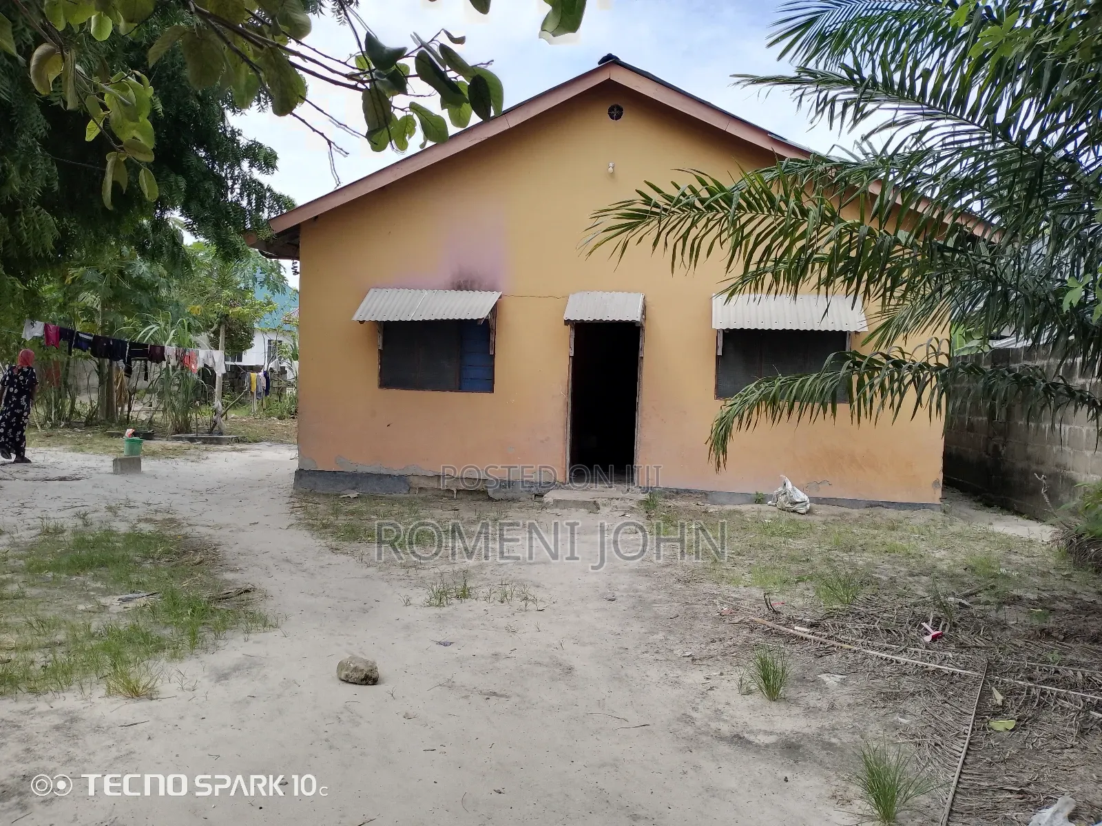 10bdrm House in Tanzania Daresalaam, Ilala for sale