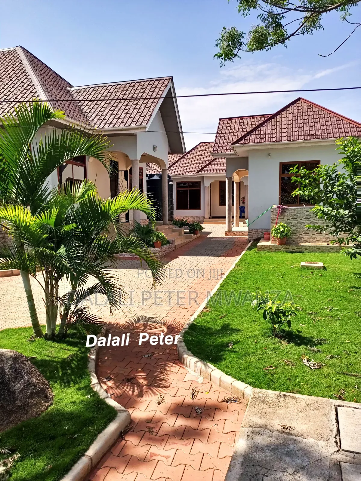 Furnished 5bdrm House in Rock City, Ilemela for rent