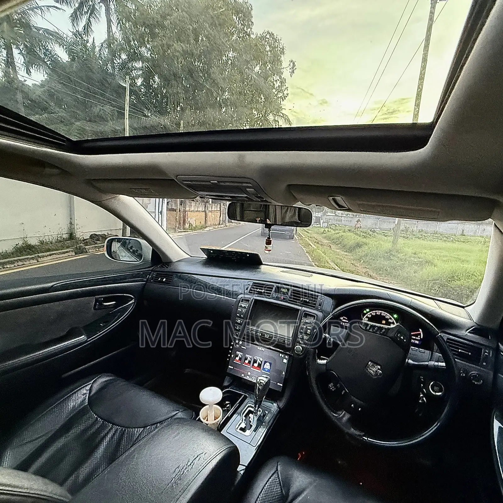 Toyota Crown 2007 White