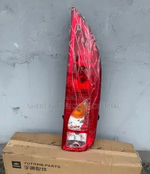 Yutong Zk6116d Tail Lamp Assembly R4133-00006l4133-00005