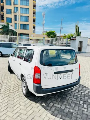 Toyota Probox 2005 White