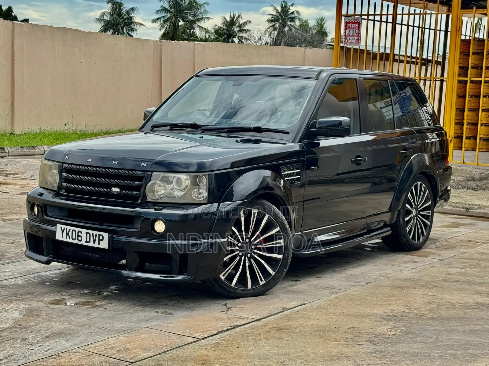Land Rover Range Rover Sport HSE 4x4 (4.4L 8cyl 6A) 2009 Black