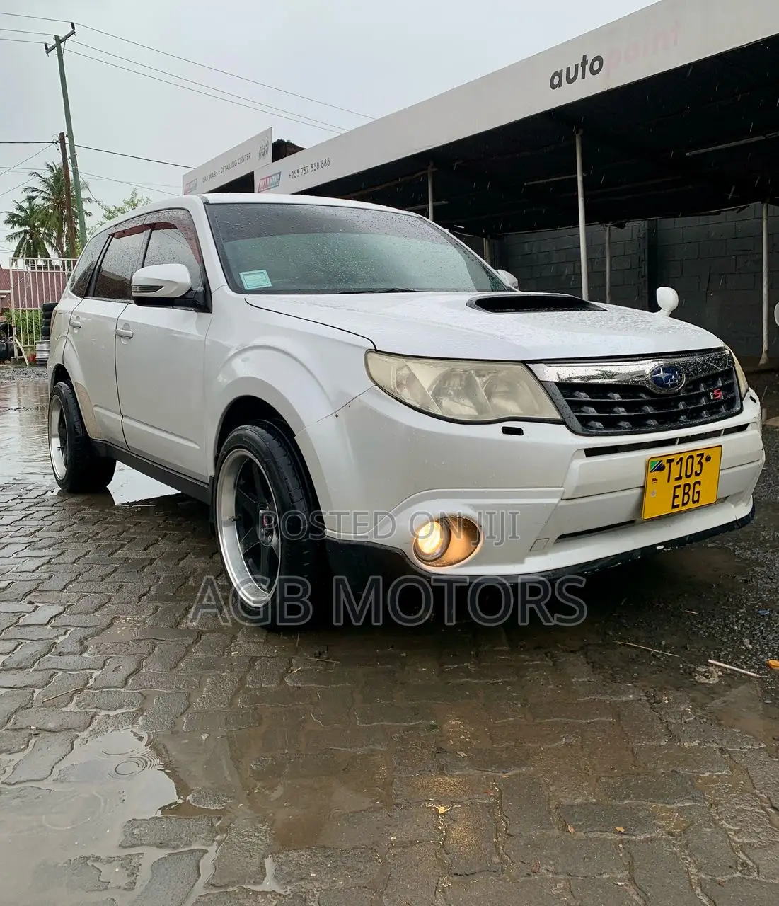 Subaru Forester 2010 Pearl