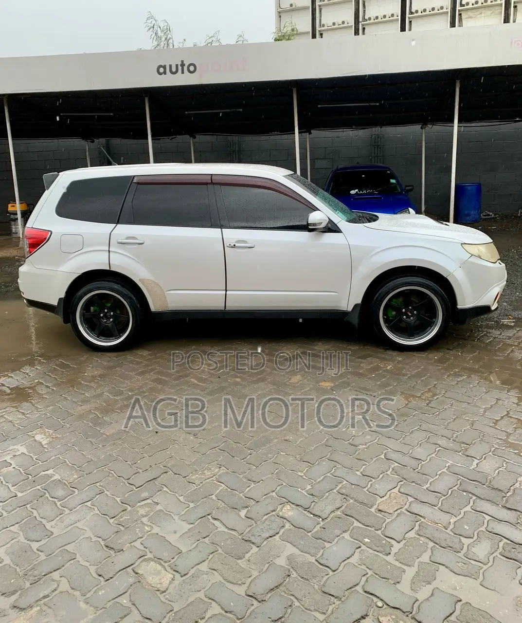 Subaru Forester 2010 Pearl