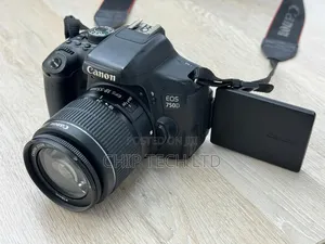 Canon 750d With Lens
