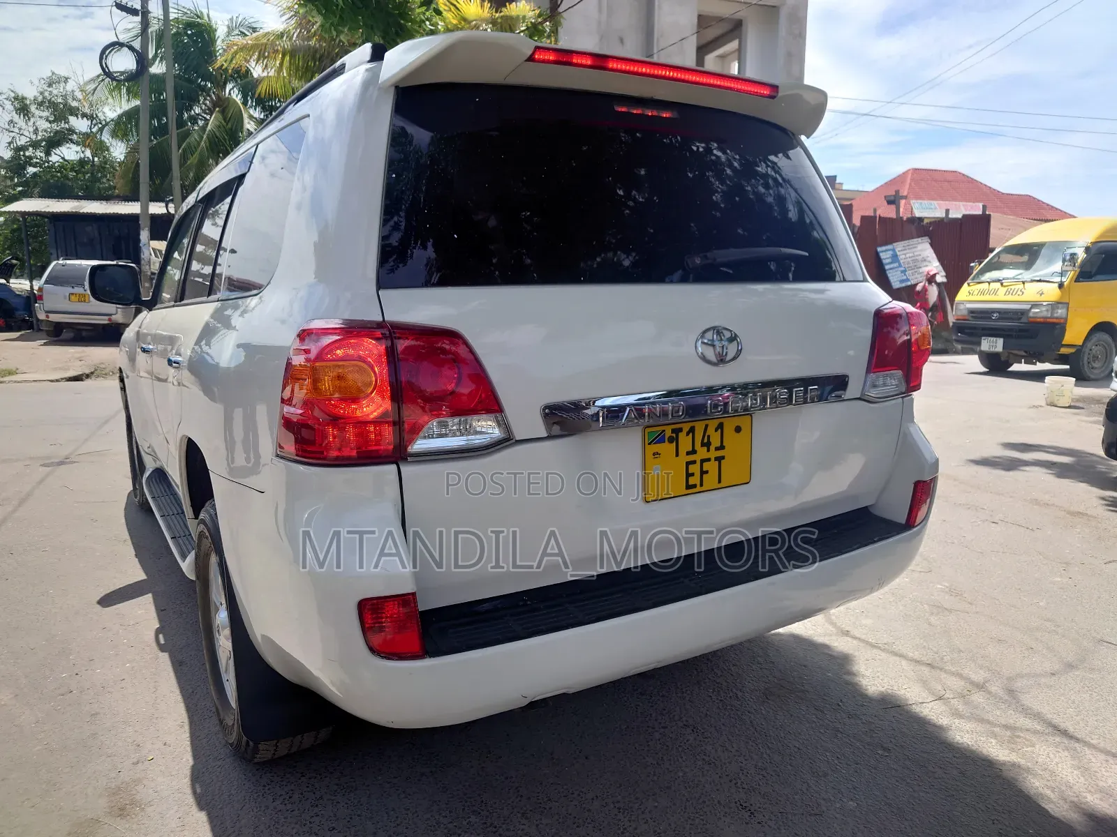 Toyota Land Cruiser 4.5 V8 TD GX-R 2010 White