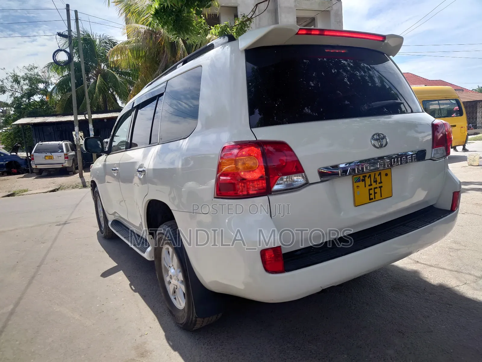 Toyota Land Cruiser 4.5 V8 TD GX-R 2010 White