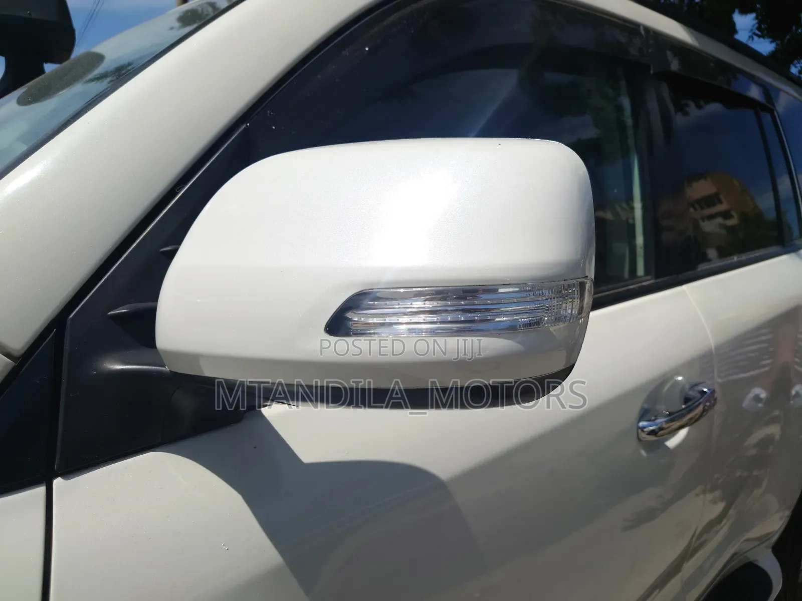 Toyota Land Cruiser 4.5 V8 TD GX-R 2010 White