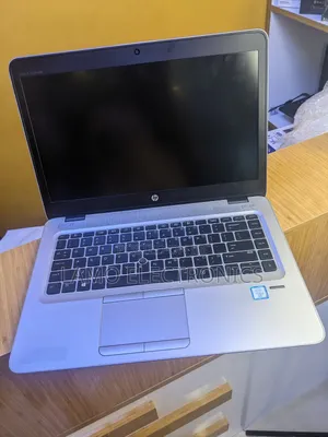 Laptop HP EliteBook 820 G3 8GB Intel Core I5 SSD 256GB