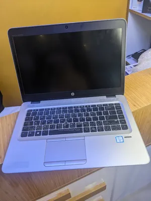 Laptop HP EliteBook 820 G3 8GB Intel Core I5 SSD 256GB