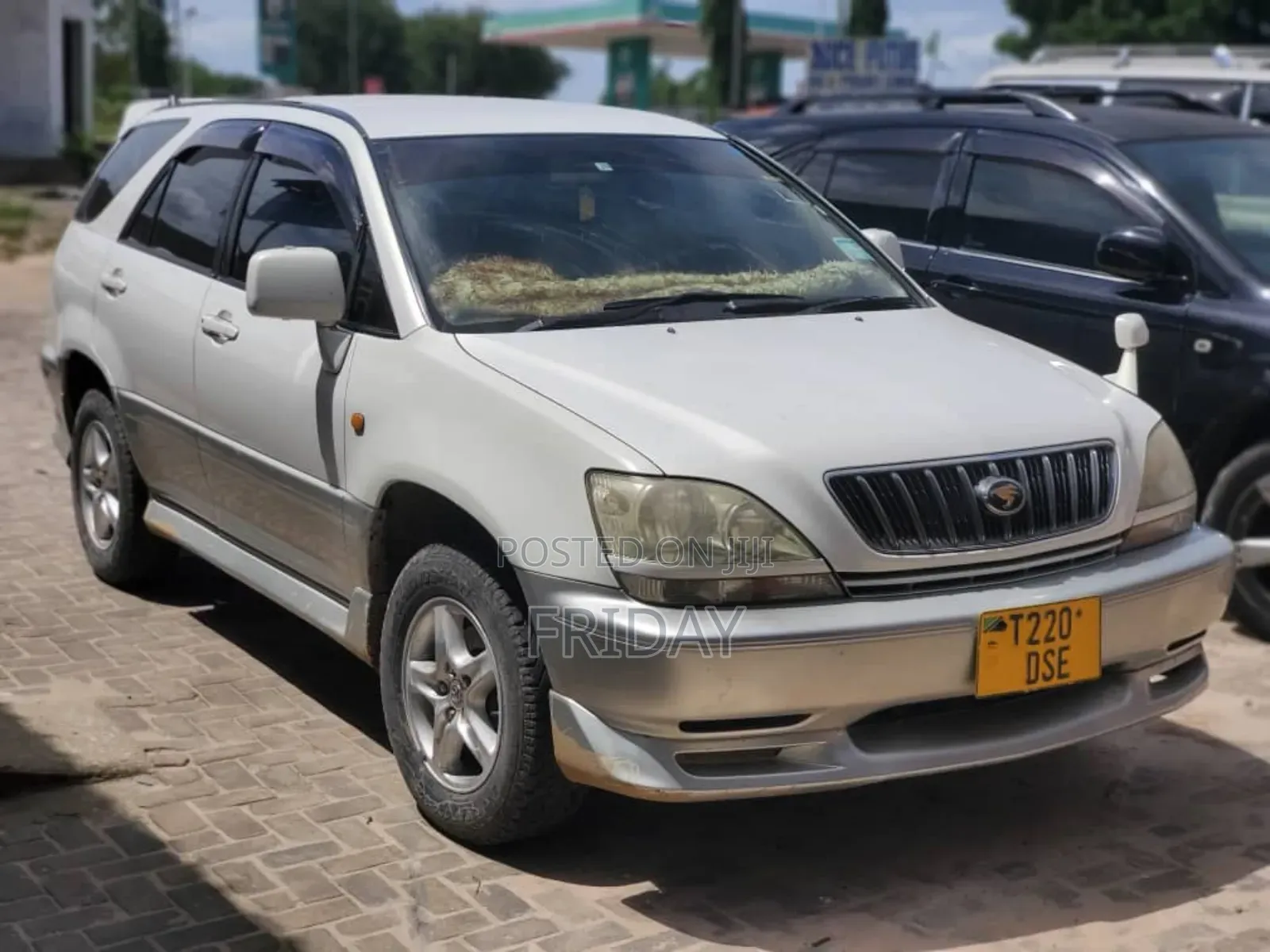 Toyota Harrier 2003 White
