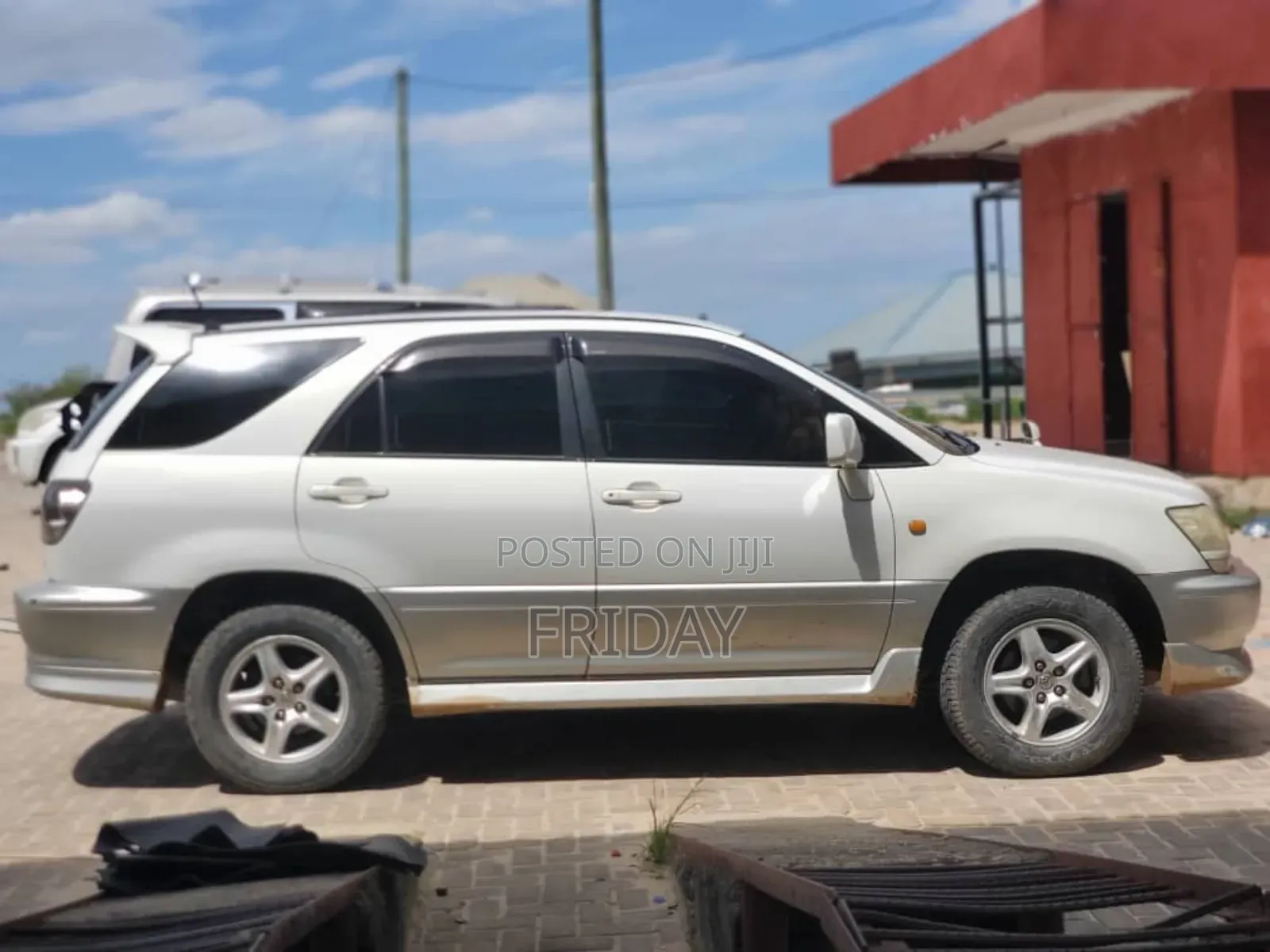 Toyota Harrier 2003 White