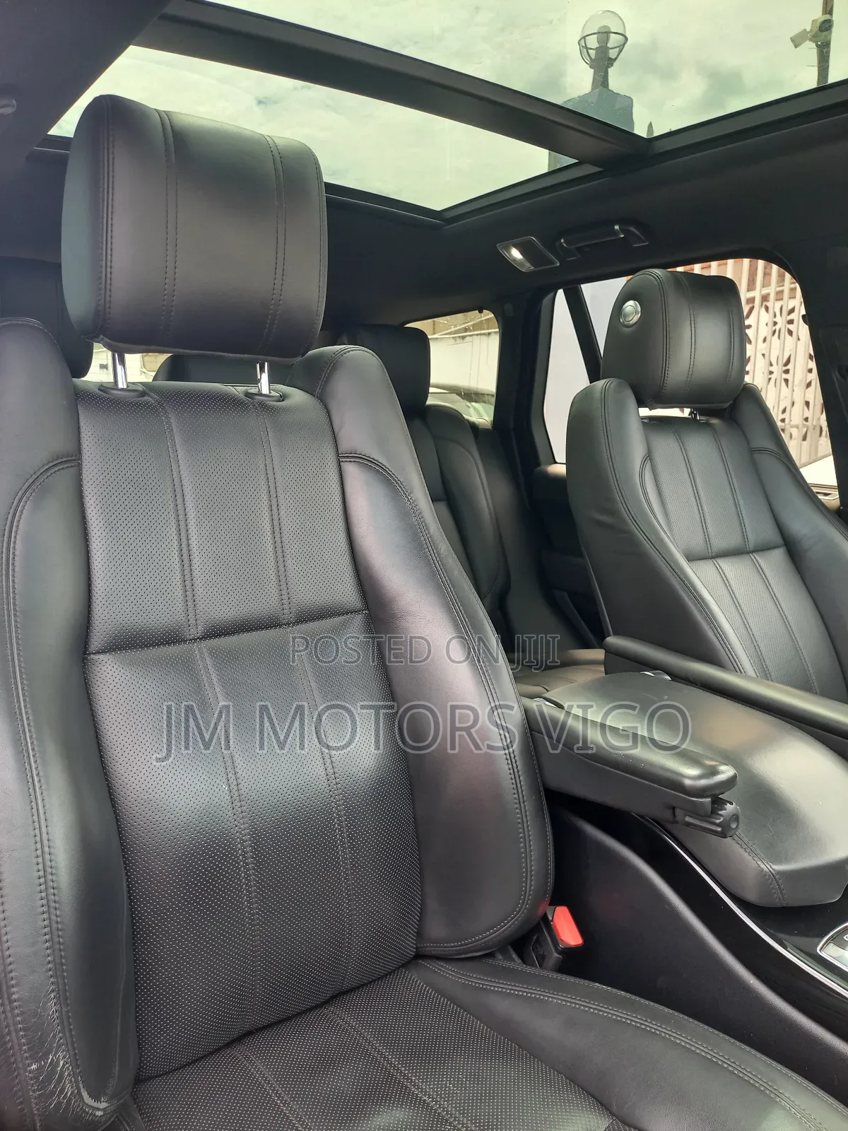 Land Rover Range Rover Vogue 2016 Silver