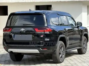 New Toyota Land Cruiser 2023 Matt Black
