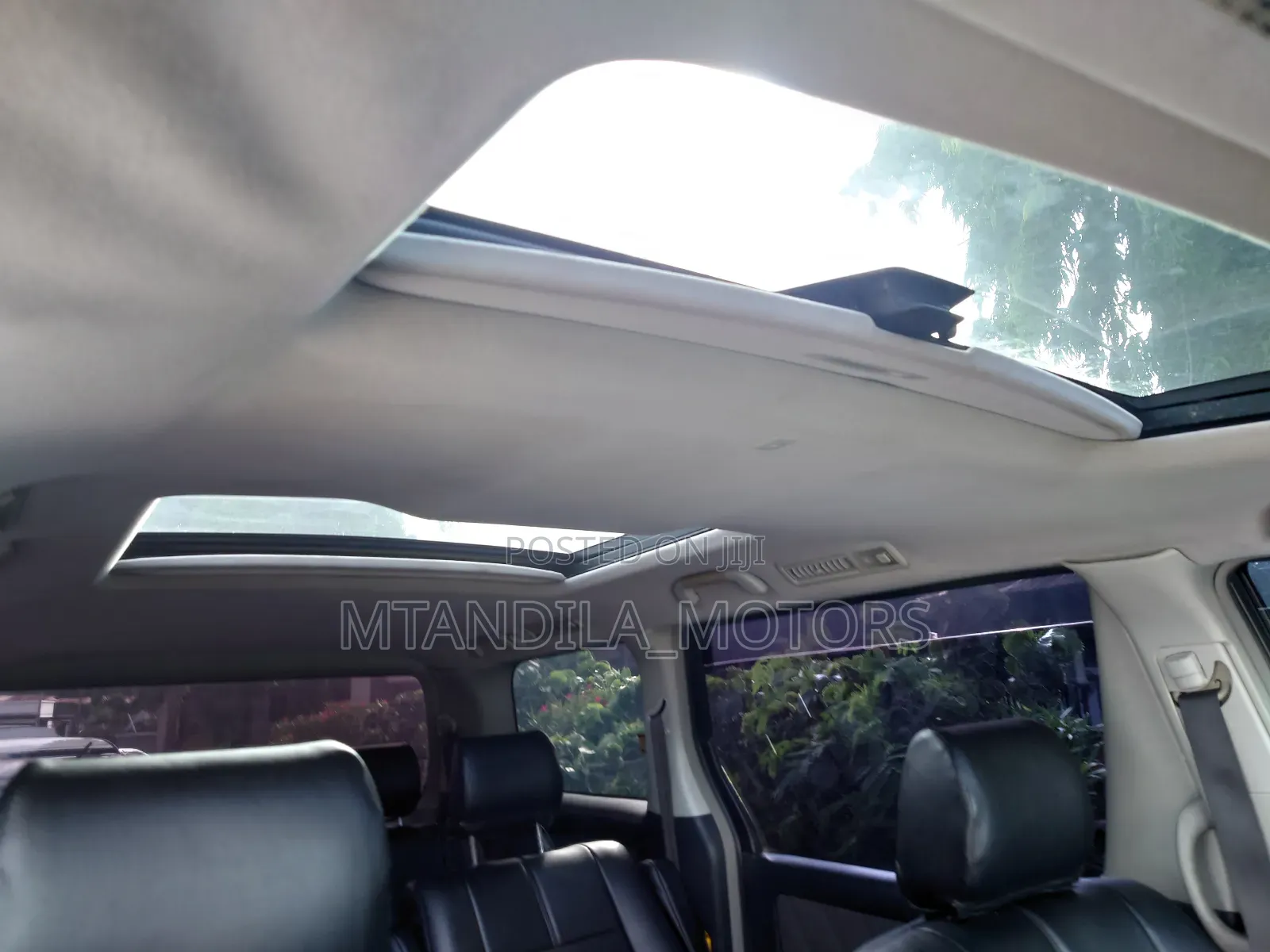 Toyota Alphard 2.4 Petrol AWD 2006 White
