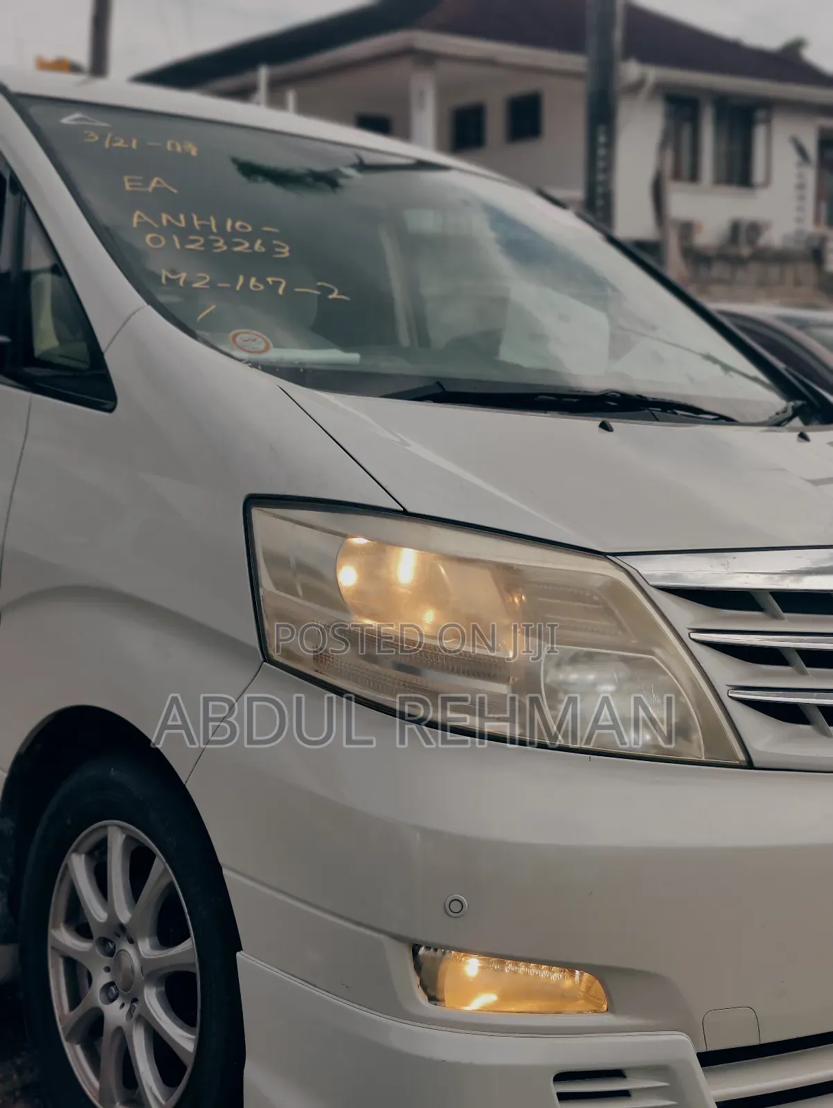 Toyota Alphard 2.4 Petrol FWD 2005 White