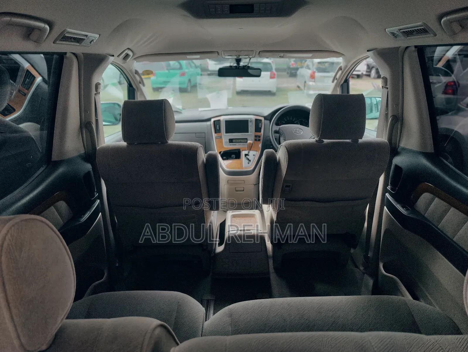 Toyota Alphard 2.4 Petrol FWD 2005 White