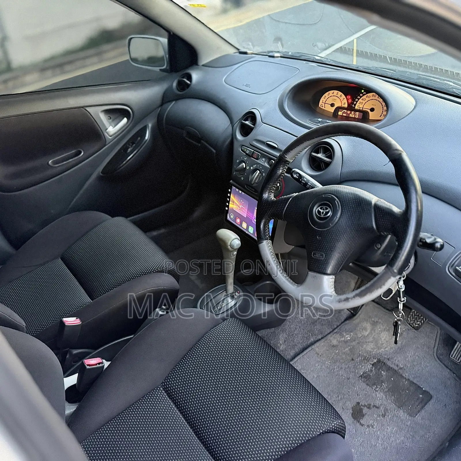 Toyota Vitz 1.3 FWD 5dr 2002 White