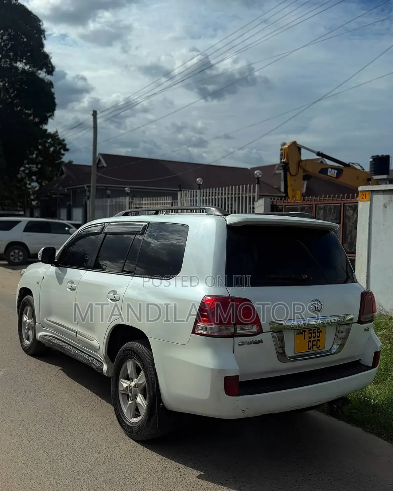 Toyota Land Cruiser 2009 White
