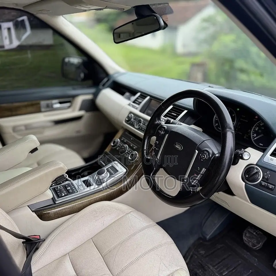 Land Rover Range Rover Sport 2013 Black