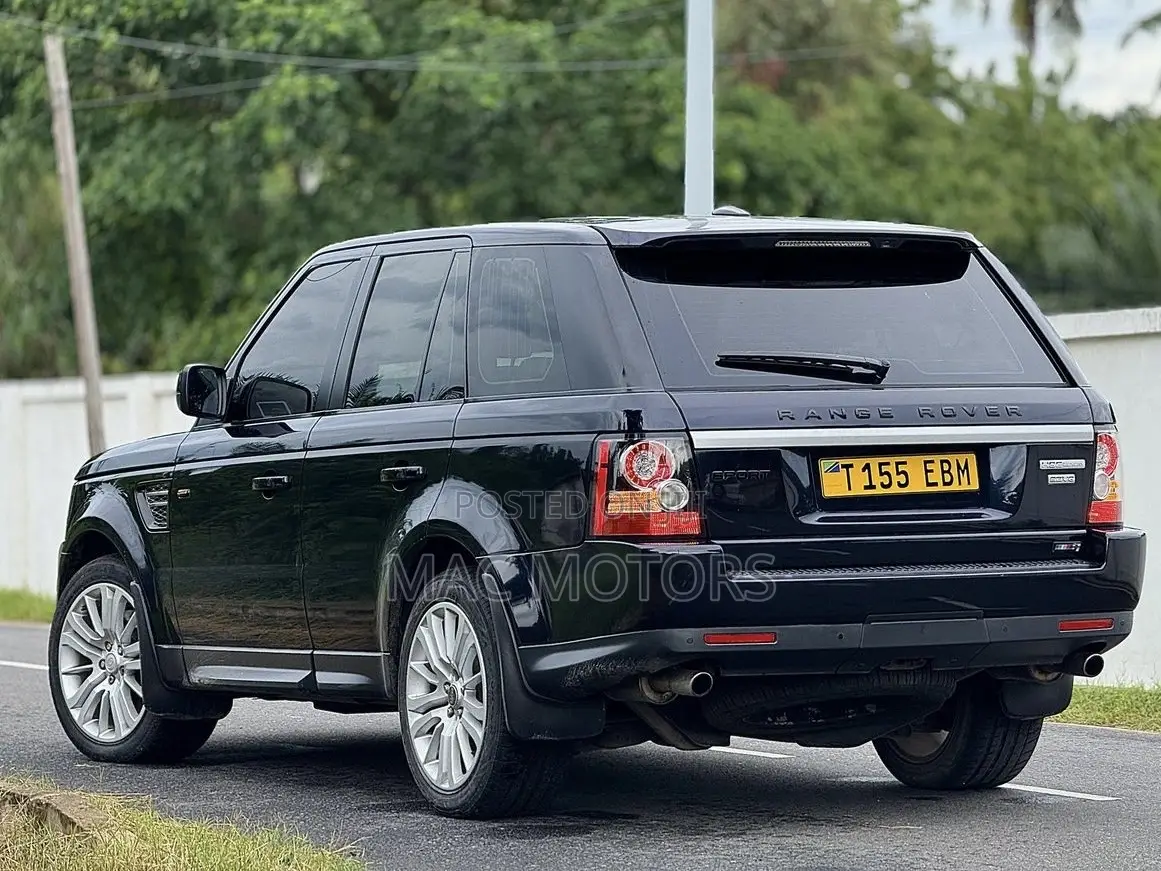 Land Rover Range Rover Sport 2013 Black