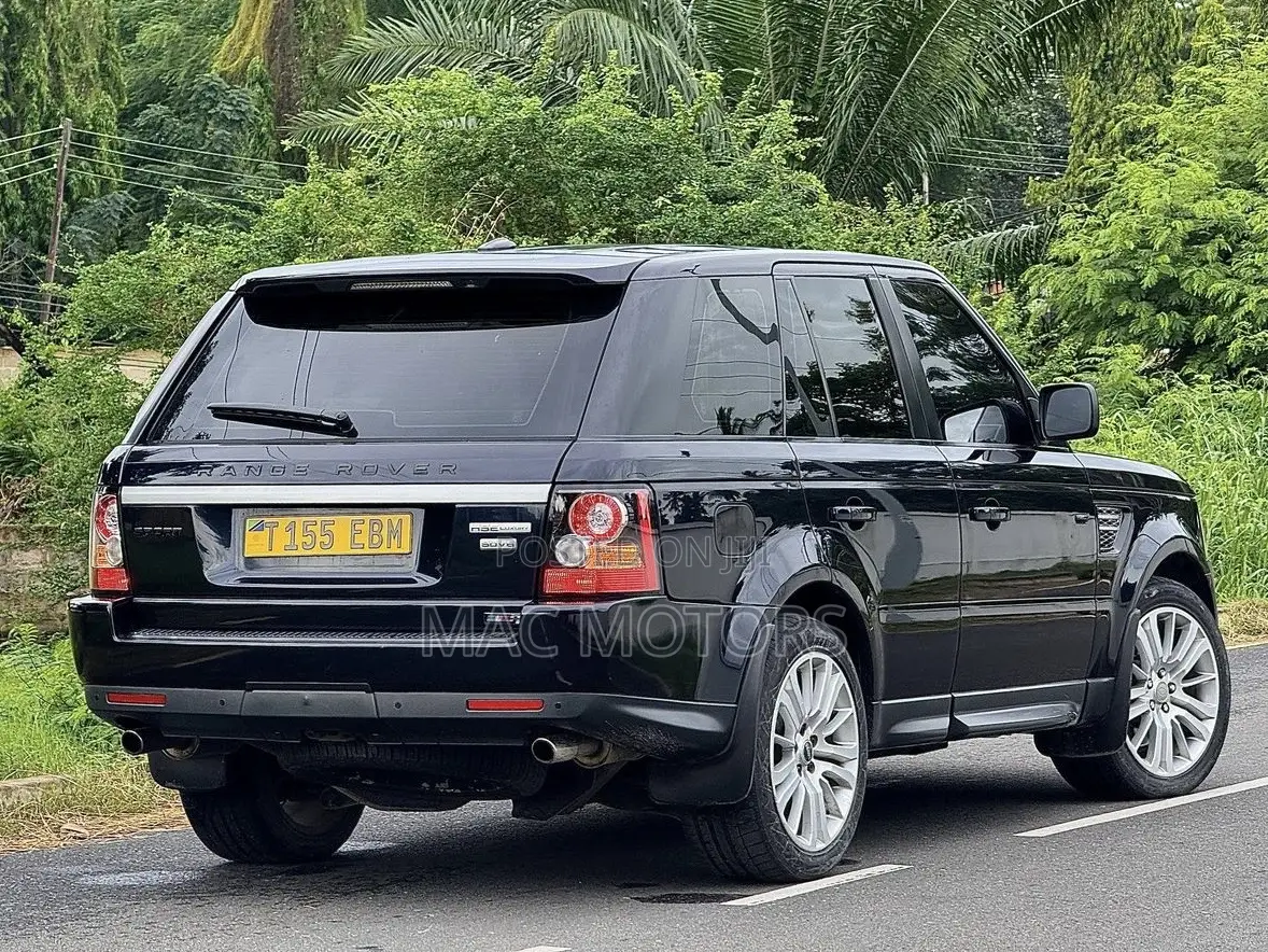 Land Rover Range Rover Sport 2013 Black
