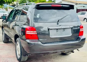 Toyota Kluger 2004 Black
