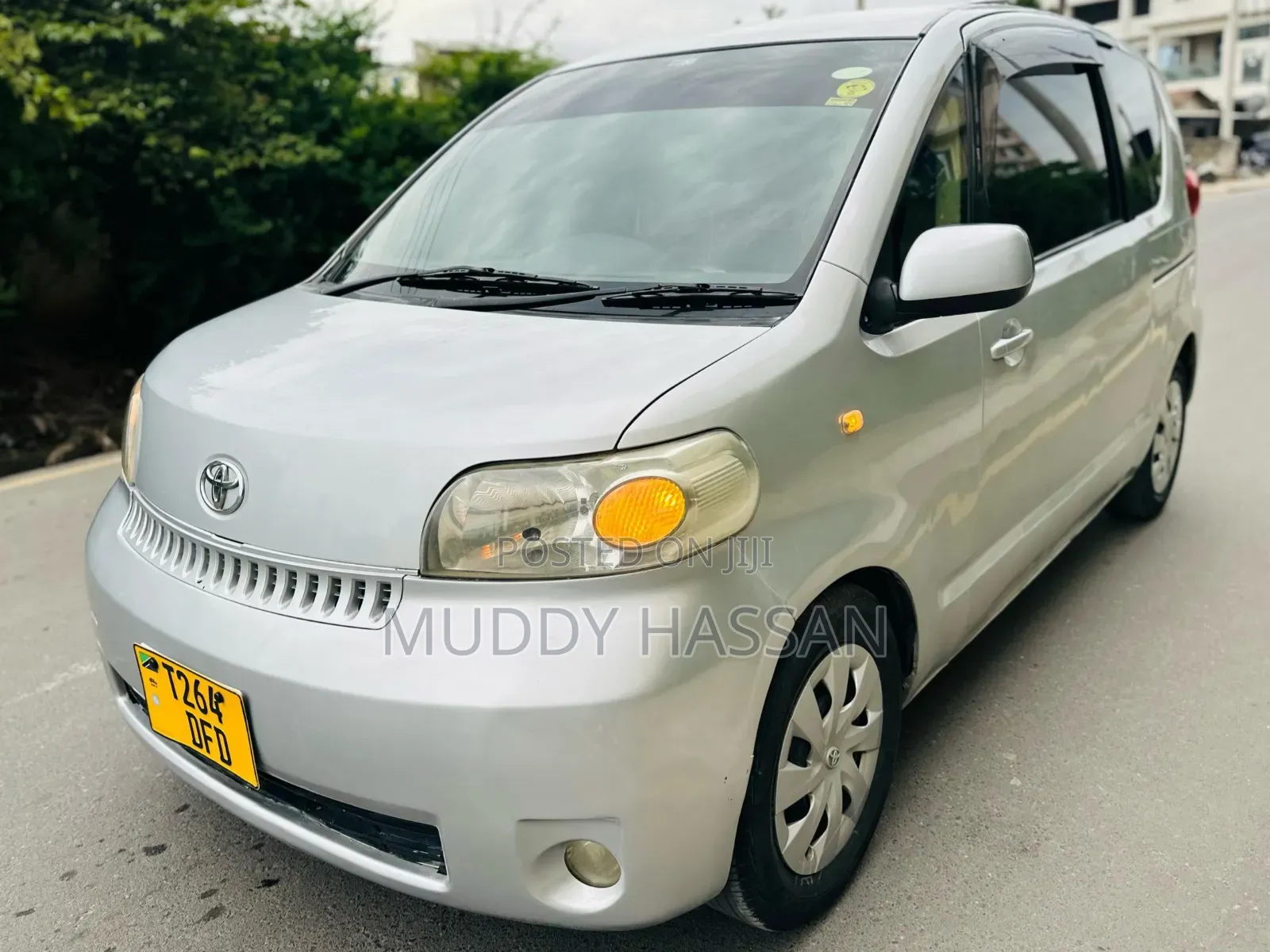 Toyota Porte 2006 Silver
