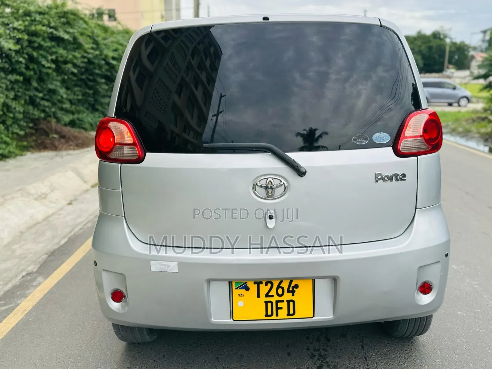Toyota Porte 2006 Silver