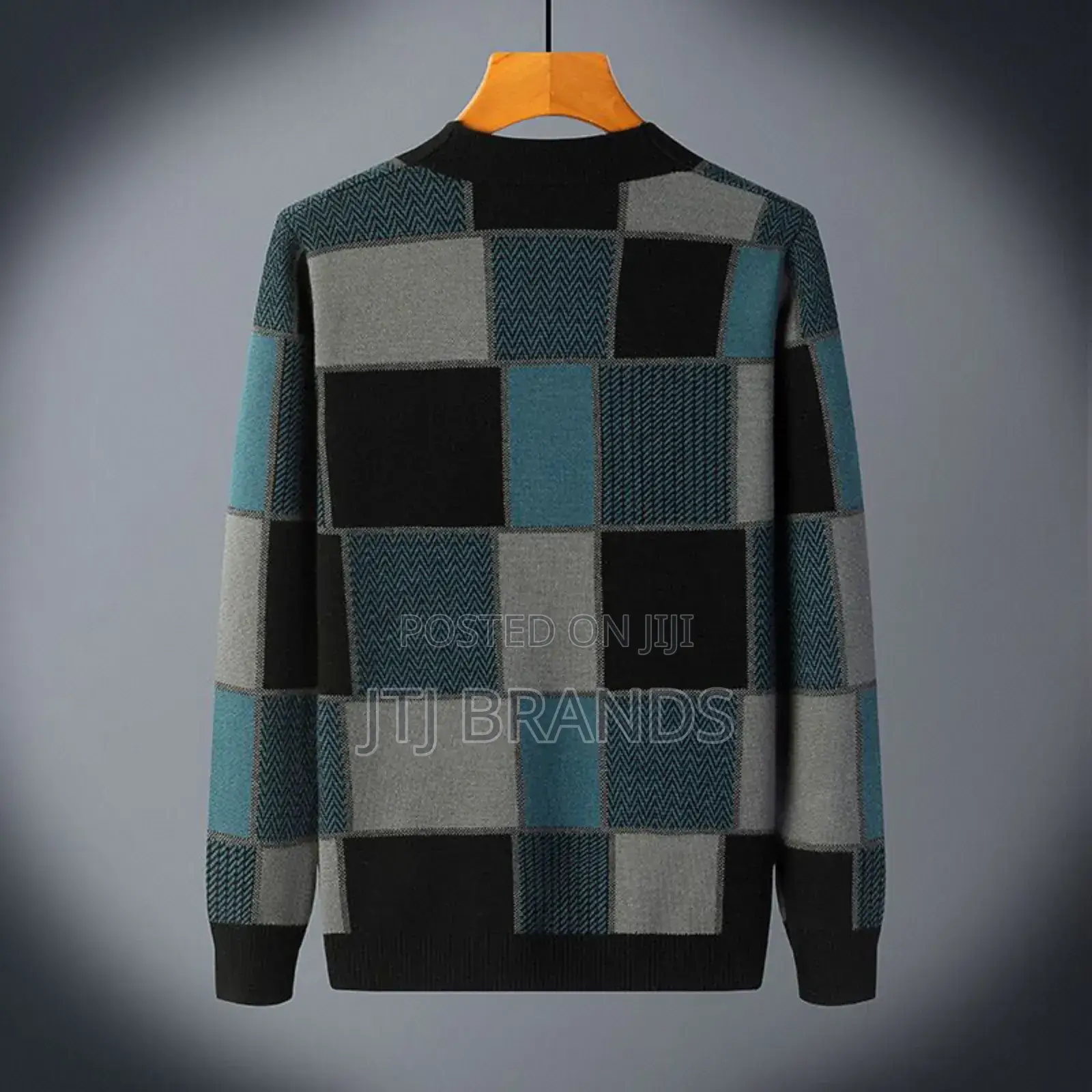 Tiro Fashion Sweater