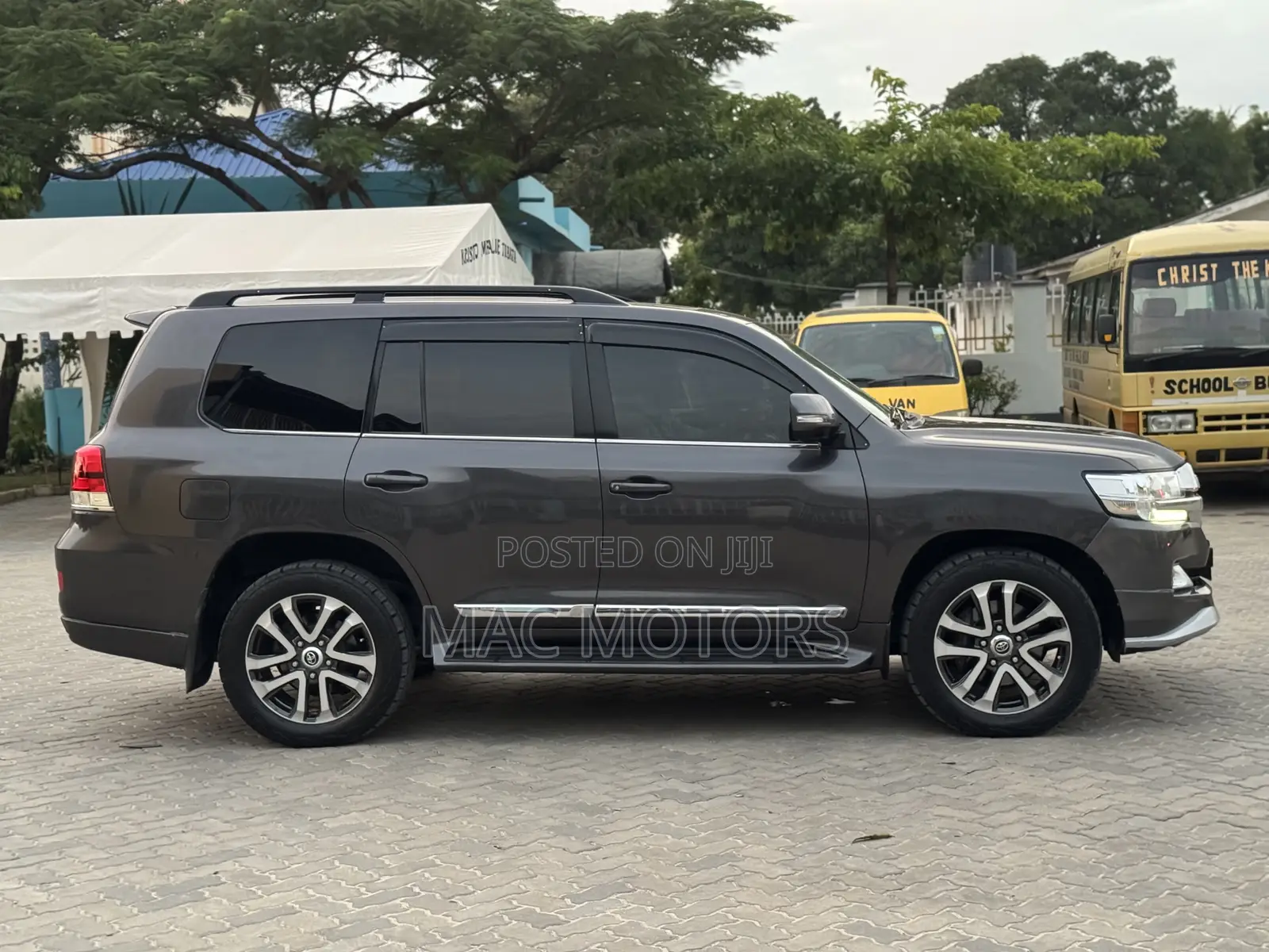 Toyota Land Cruiser 2017 Gray