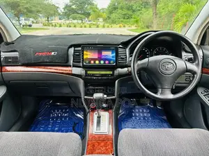 Toyota Premio 1.5 FWD 2005 Silver