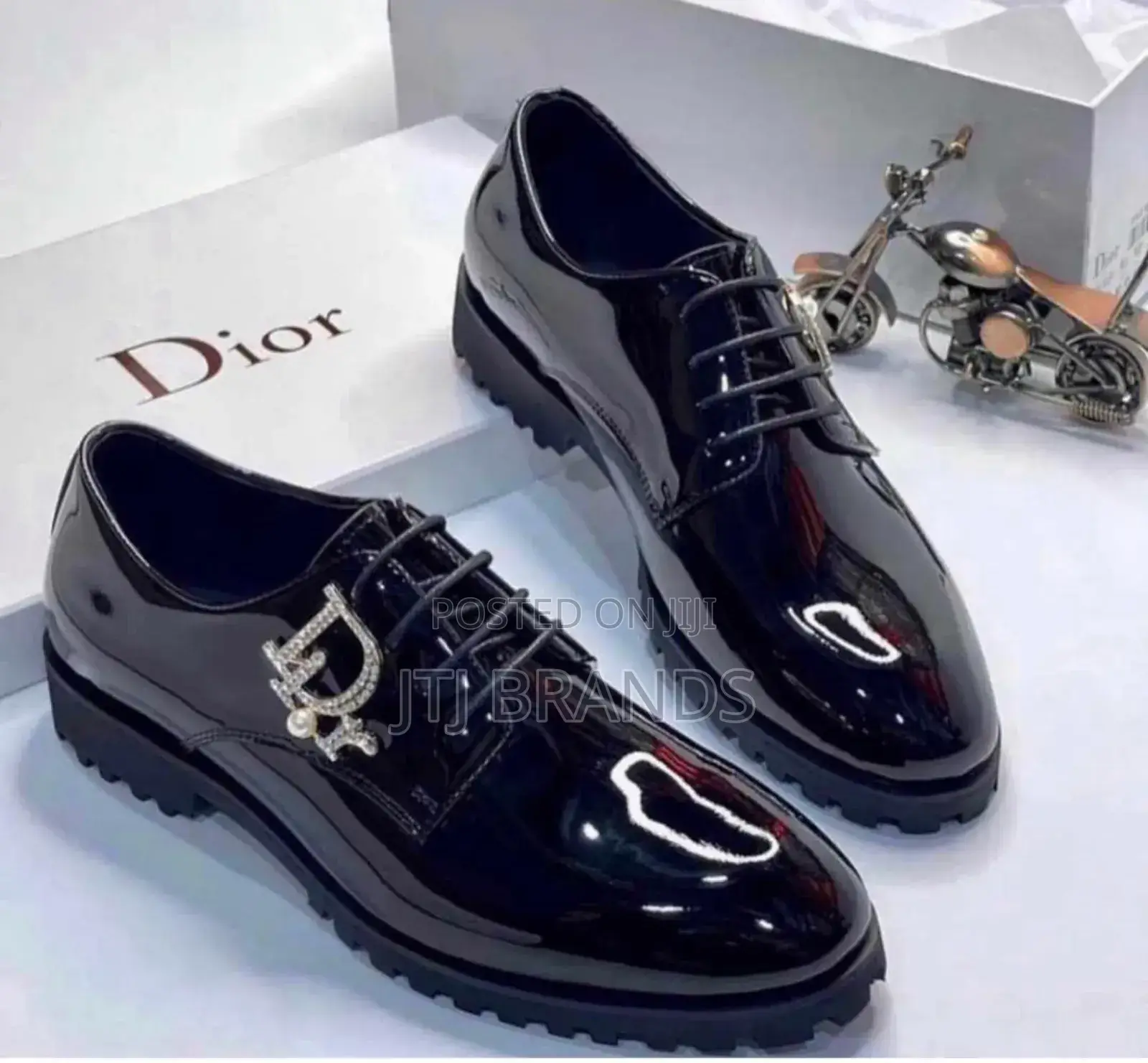 Gilgal Black Shoes