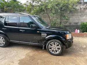 Land Rover Discovery 2010 Black
