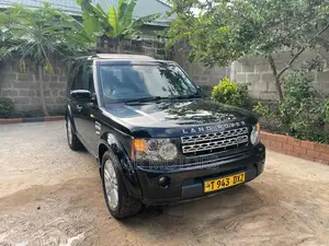 Land Rover Discovery 2010 Black