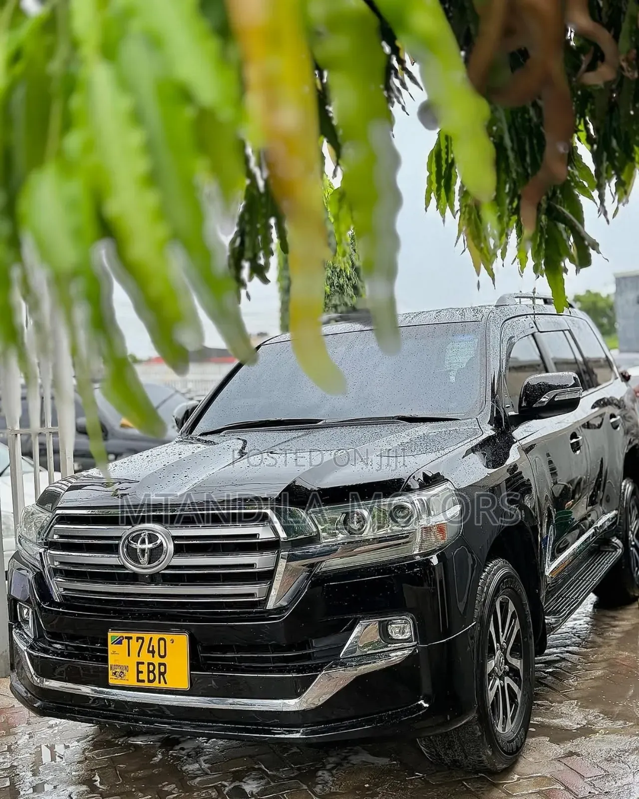 Toyota Land Cruiser 4.5 V8 TD GX-R 2010 Black