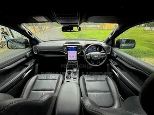 Ford Ranger Wildtrak 2024 Gray
