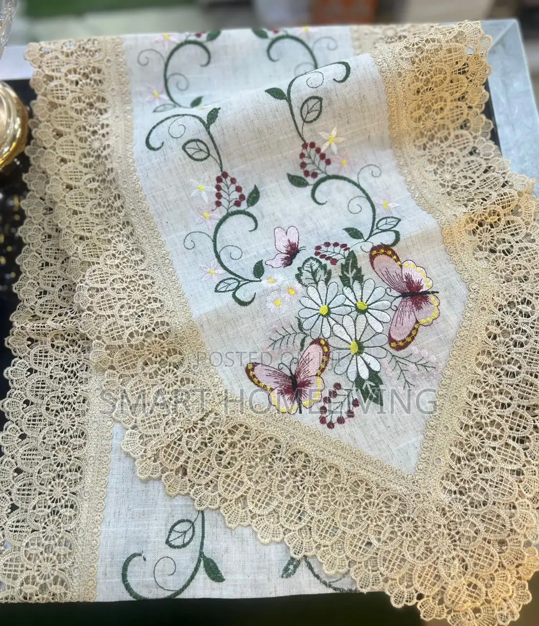 Table Runner