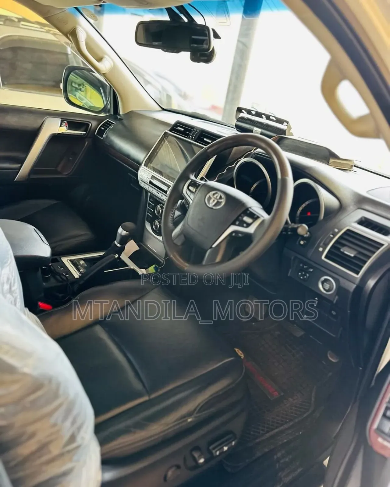 Toyota Land Cruiser Prado 2.7 2017 White