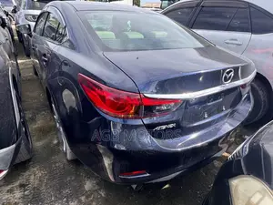 Mazda Atenza 2014 Blue