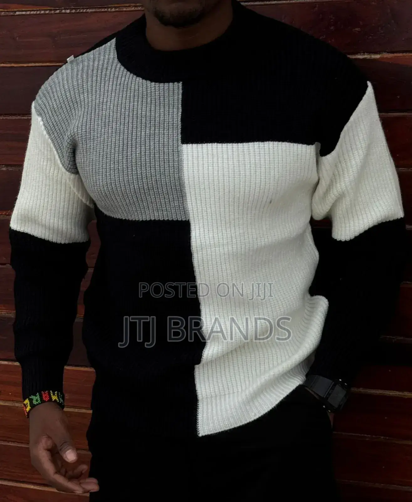 Mungu Mwenye Nguvu New Sweater