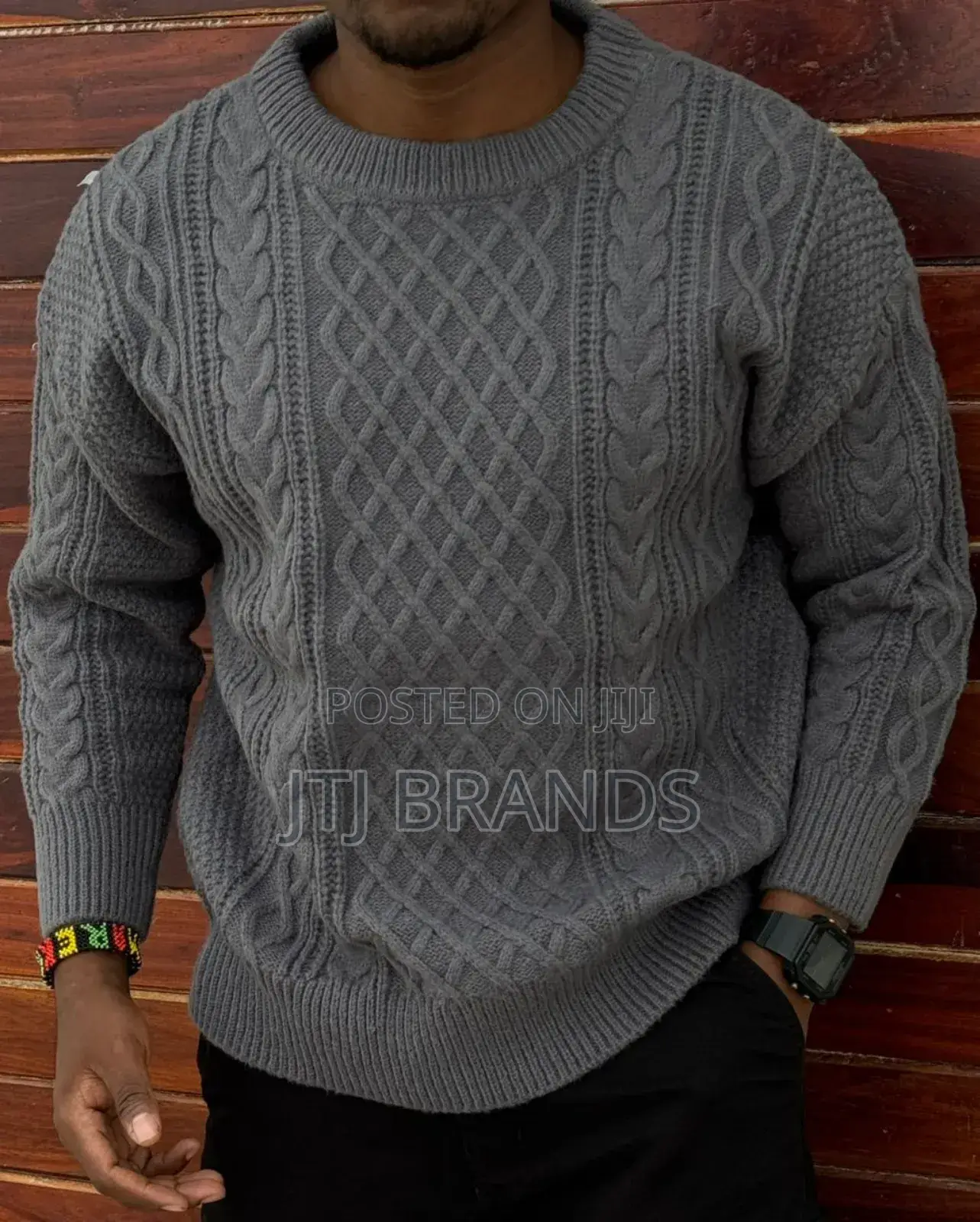 Mungu Mwenye Nguvu New Sweater