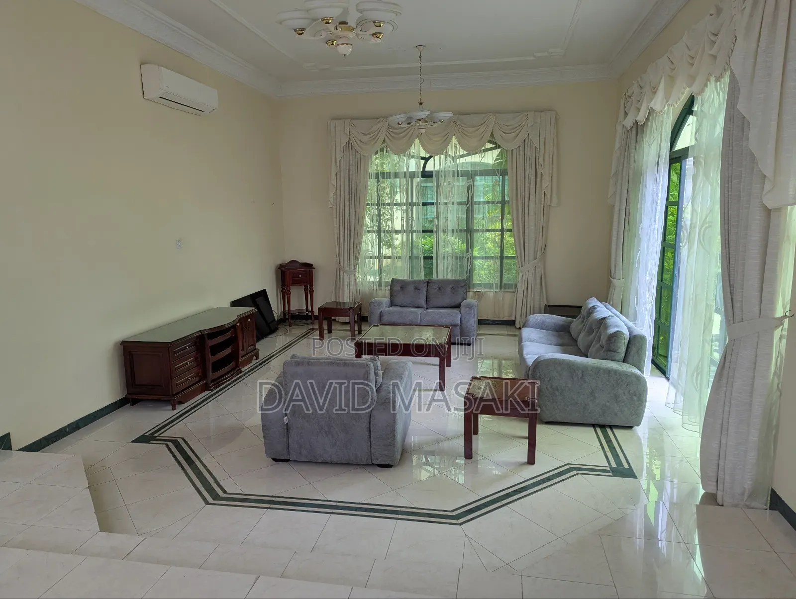 Furnished 4bdrm Villa in Villas, Oyster Bay for rent