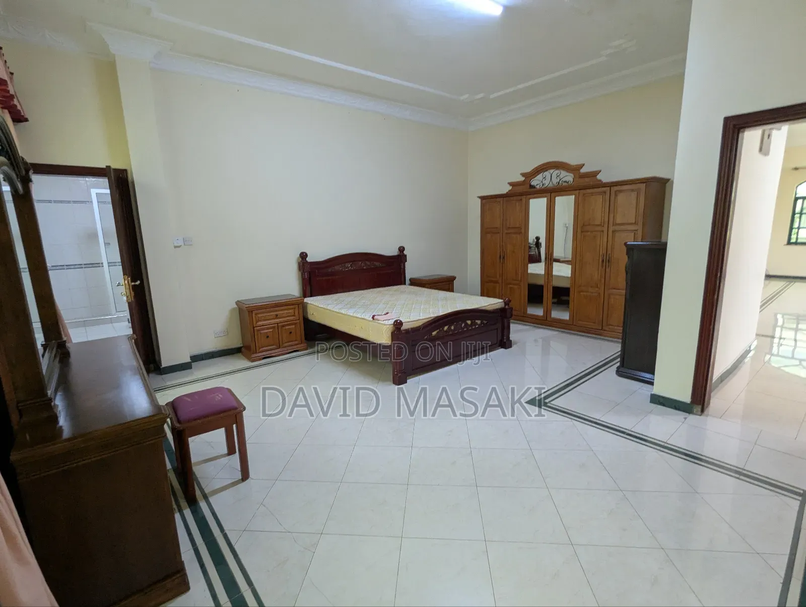 Furnished 4bdrm Villa in Villas, Oyster Bay for rent